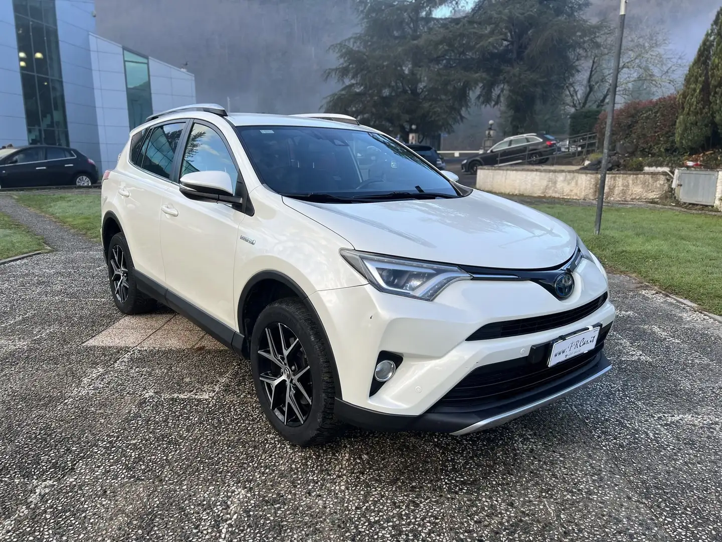Toyota RAV 4 2.5 Hybrid 2WD Lounge Bianco - 1