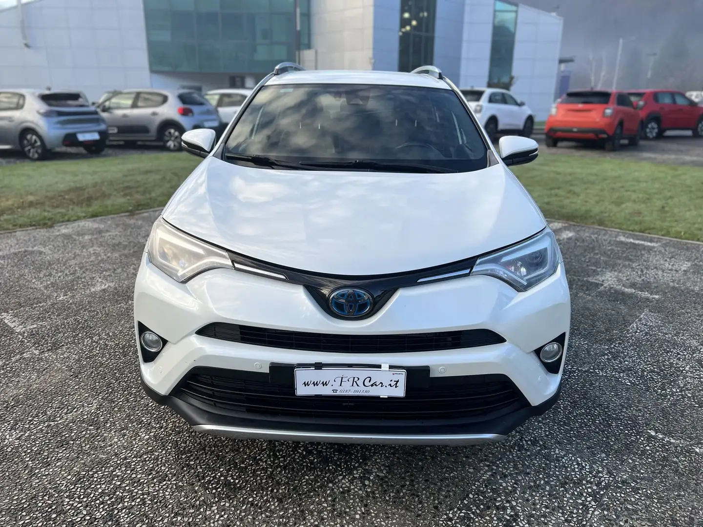 Toyota RAV 4 2.5 Hybrid 2WD Lounge Bianco - 2