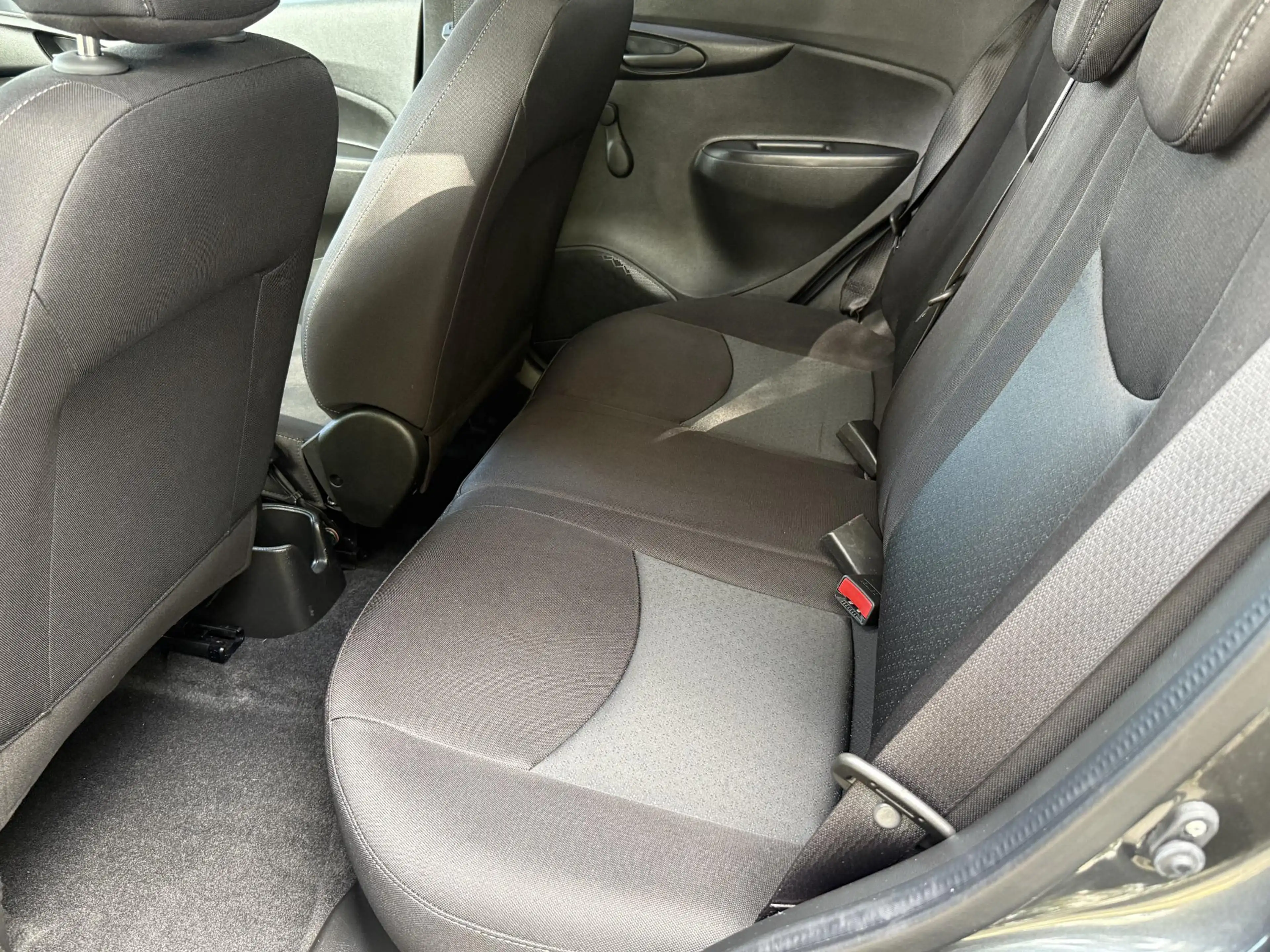 Opel Karl 1.0 ecoFLEX Edition | Airconditioning | Parkeersen — photo 22