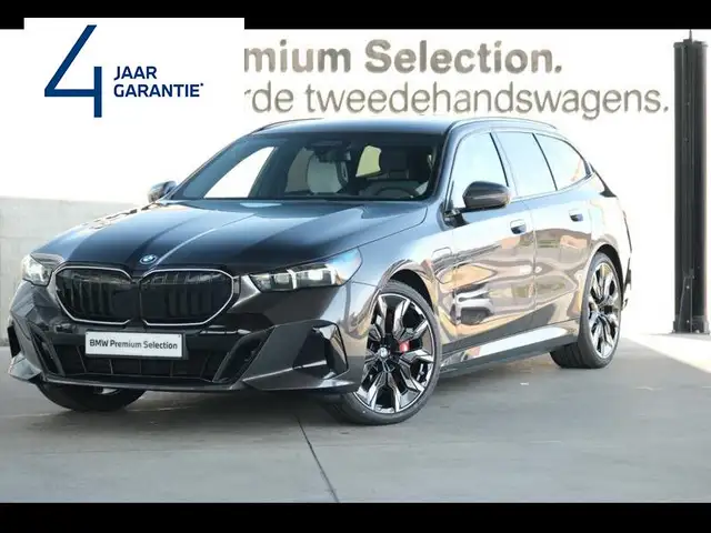 BMW 550 550e xDrive Touring M Sport Pro | B&W | PANO | TOW