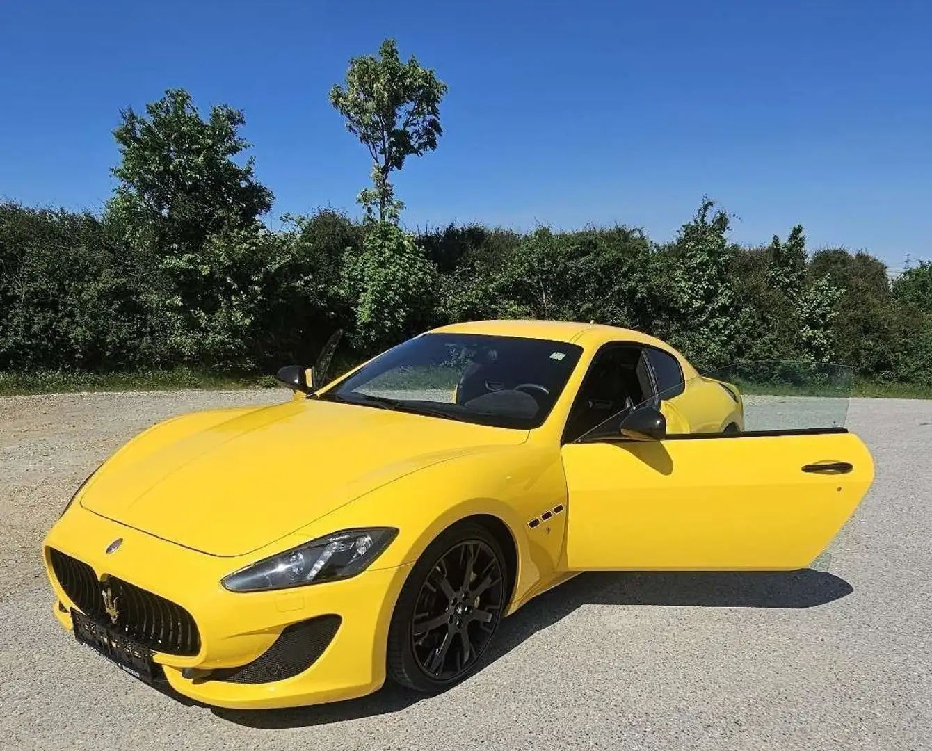 Maserati GranTurismo Gran Turismo MC Stradale Geel - 2