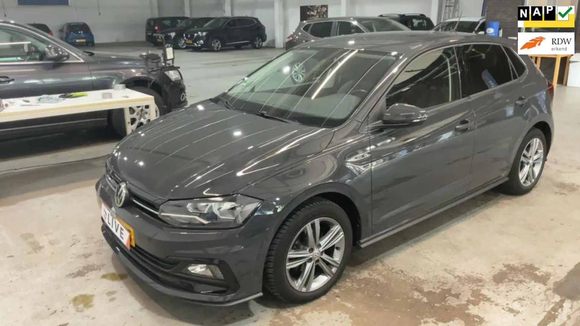 Volkswagen Polo 1.0 TSI Highline Business R / Verwacht Grijs - 1