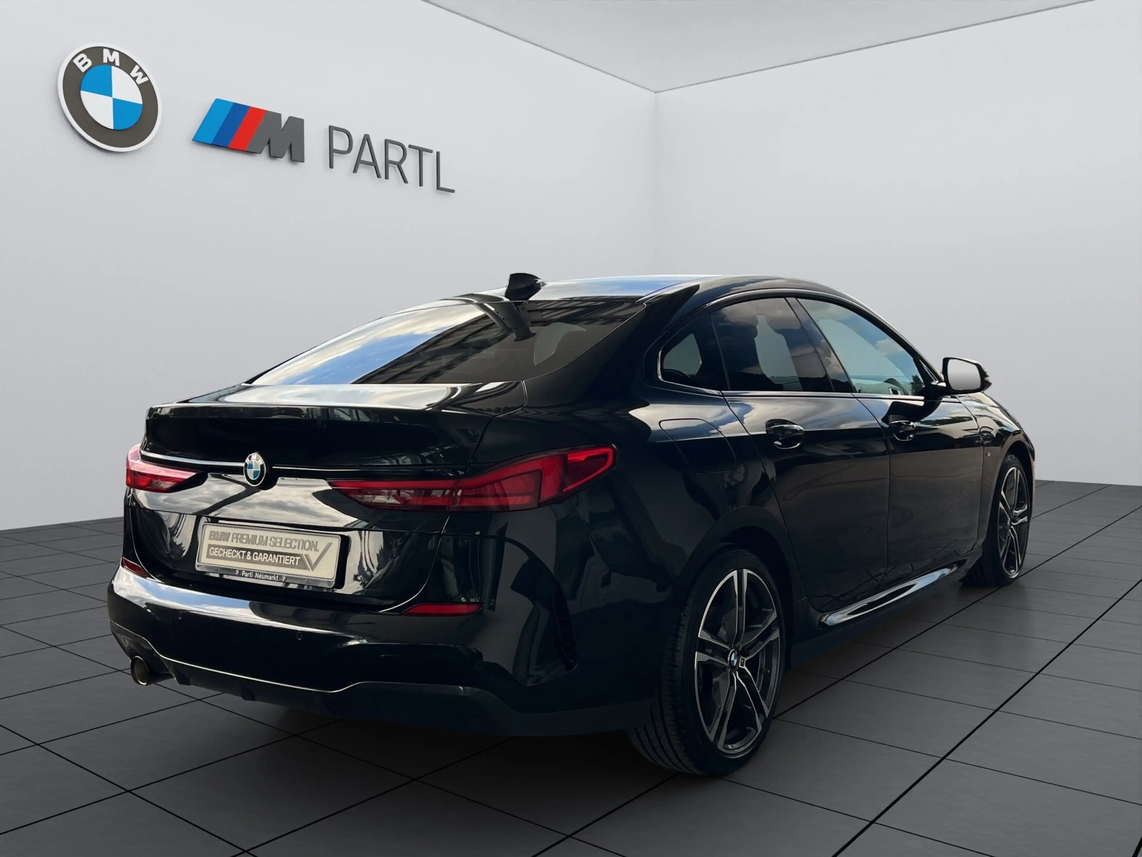 BMW 218 i GranCoupé M-Sport LED HUD HiFi M-Sitze — photo 4