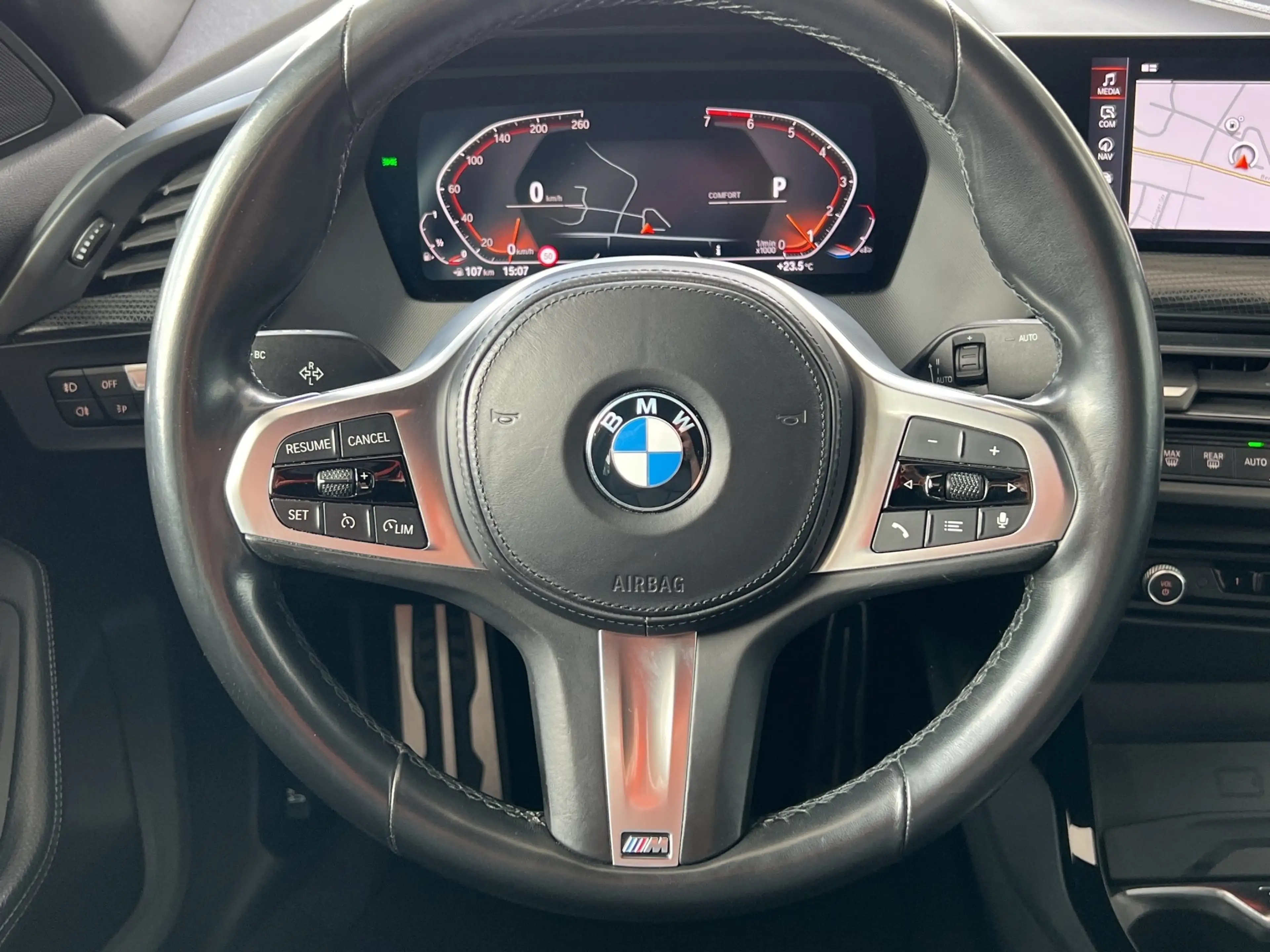 BMW 218 i GranCoupé M-Sport LED HUD HiFi M-Sitze — photo 12