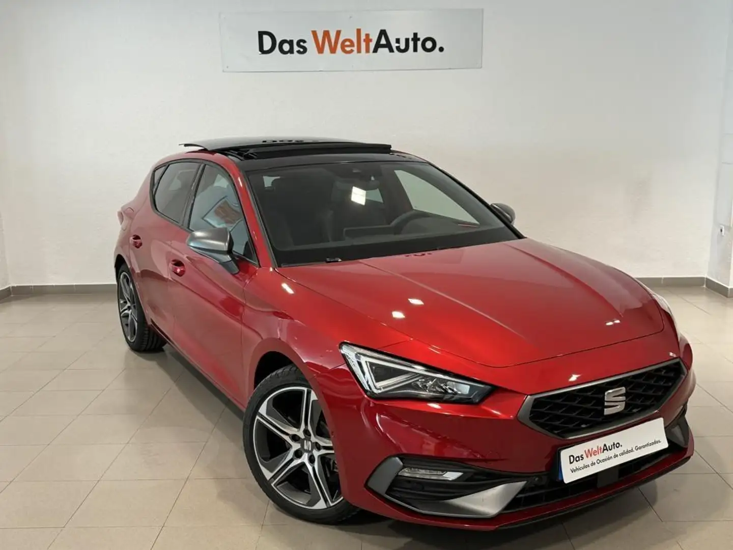 SEAT Leon 1.0 eTSI S&S FR XS DSG-7 110 Rojo - 1