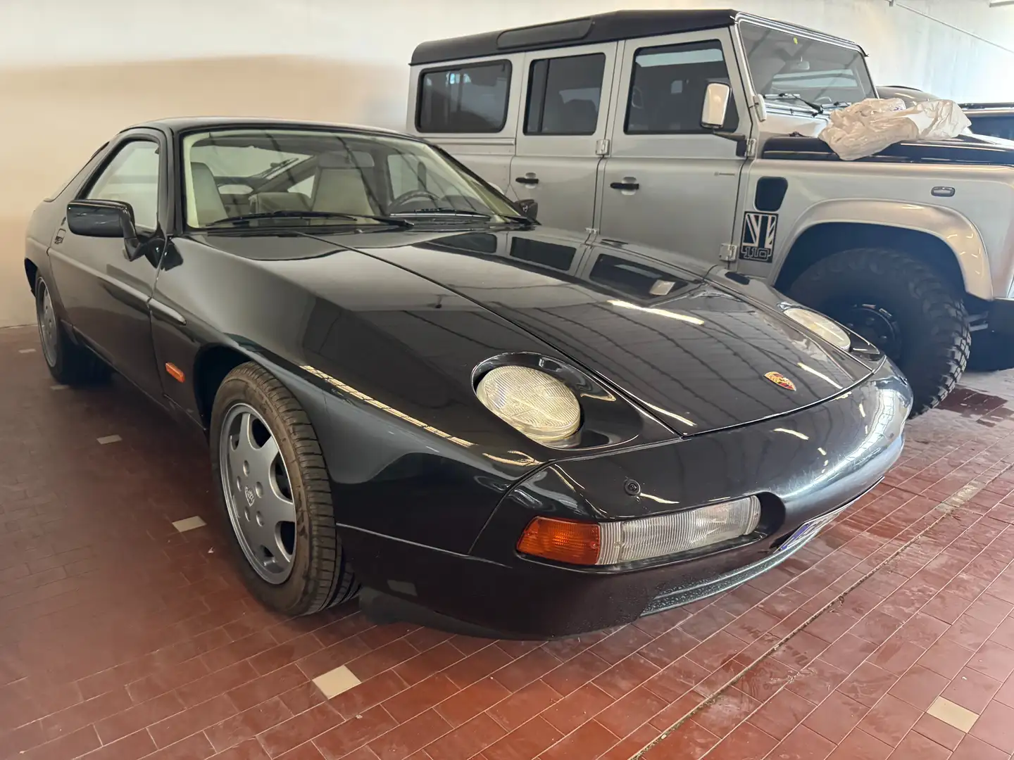 Porsche 928 5.0 S4 auto Fekete - 2