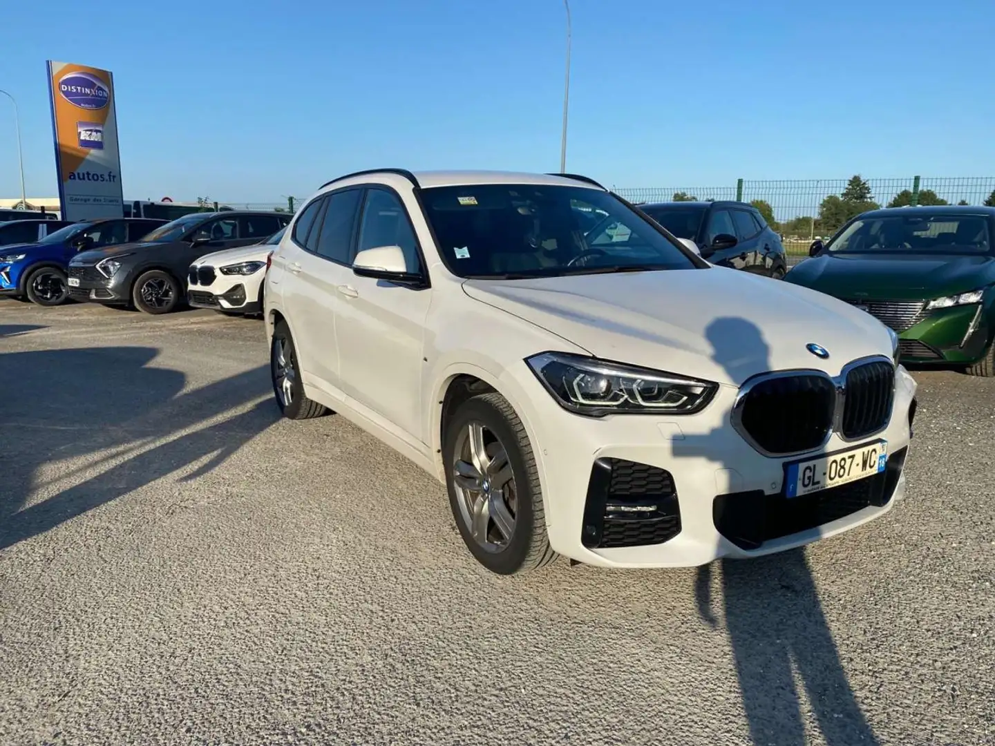BMW X1 sDrive 18i - BV DKG  F48 LCI M Sport + Caméra De Recul + Hayon Electrique Weiß - 2