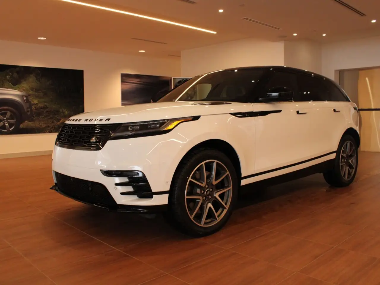 2026 Land Rover Range Rover Velar