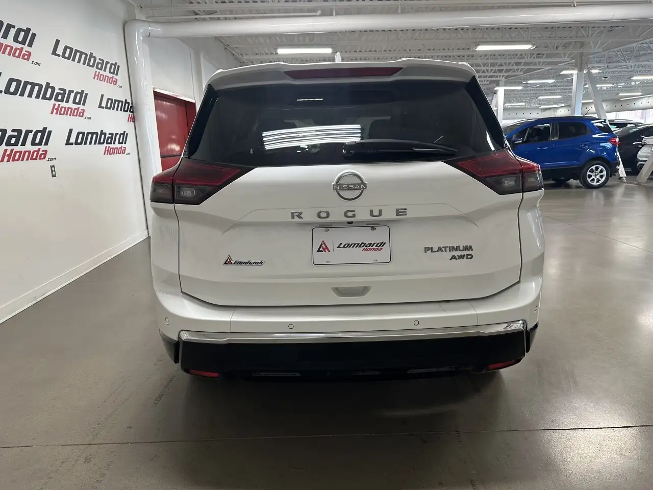 Nissan Rogue fotografie Nissan Rogue