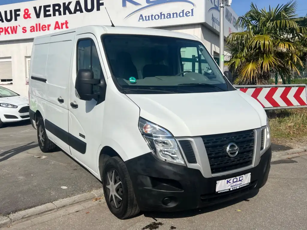 Nissan NV400 2013 из Европы — купить под ключ
