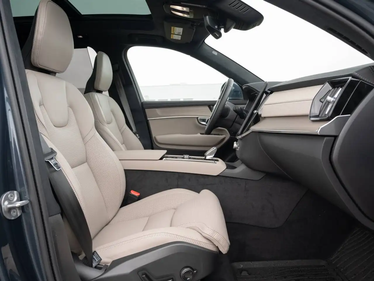 Volvo XC90 снимка Volvo XC90