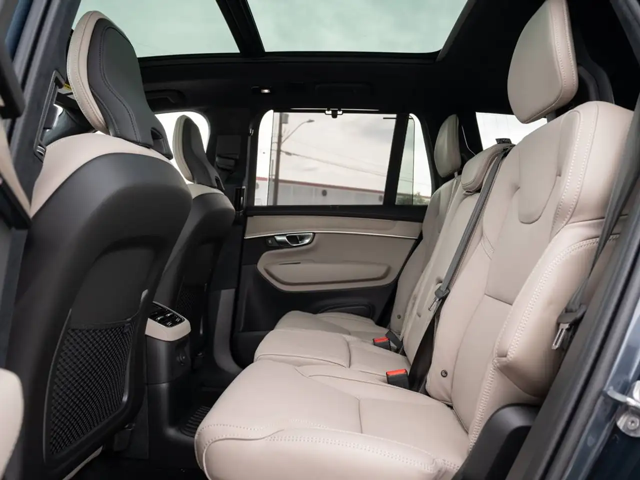 Volvo XC90 снимка Volvo XC90