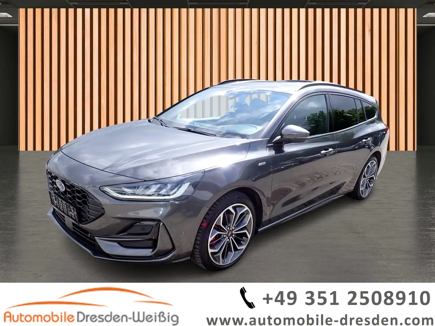 Ford Focus Turnier 1.0 EcoBoost ST-Line*ACC* Gris - 1