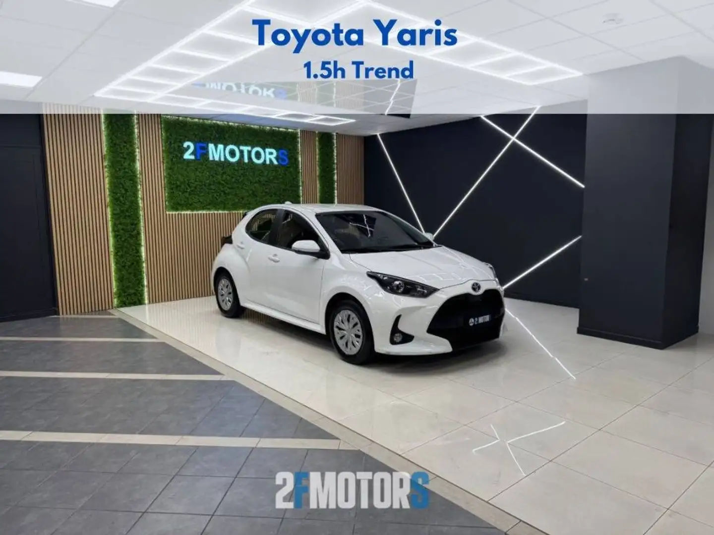 Toyota Yaris 1.5h Trend Bianco - 1