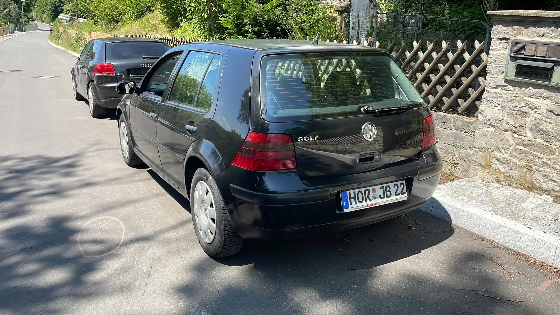 Volkswagen Golf 1.4 Edition Schwarz - 2
