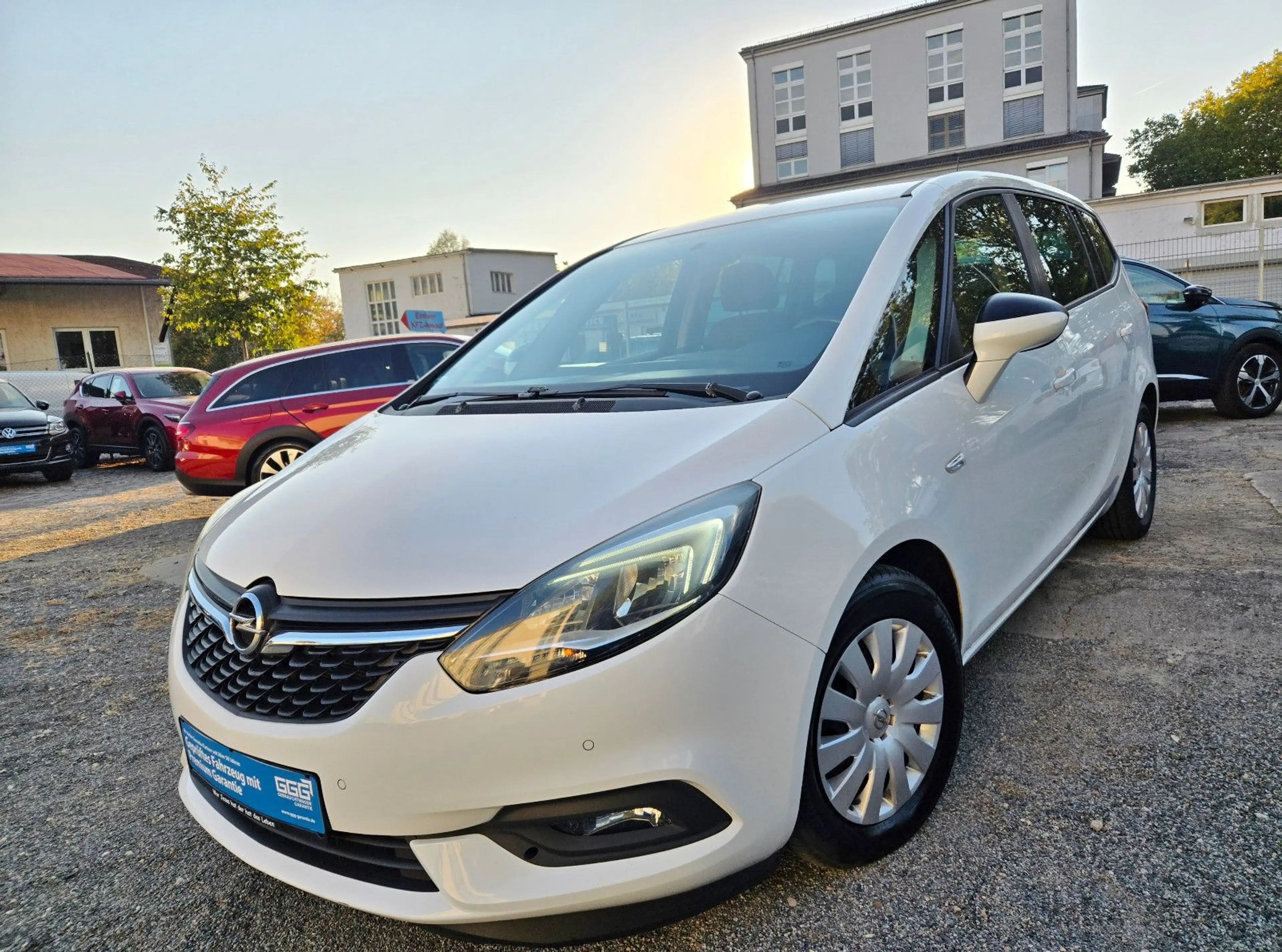 Opel Zafira C ON