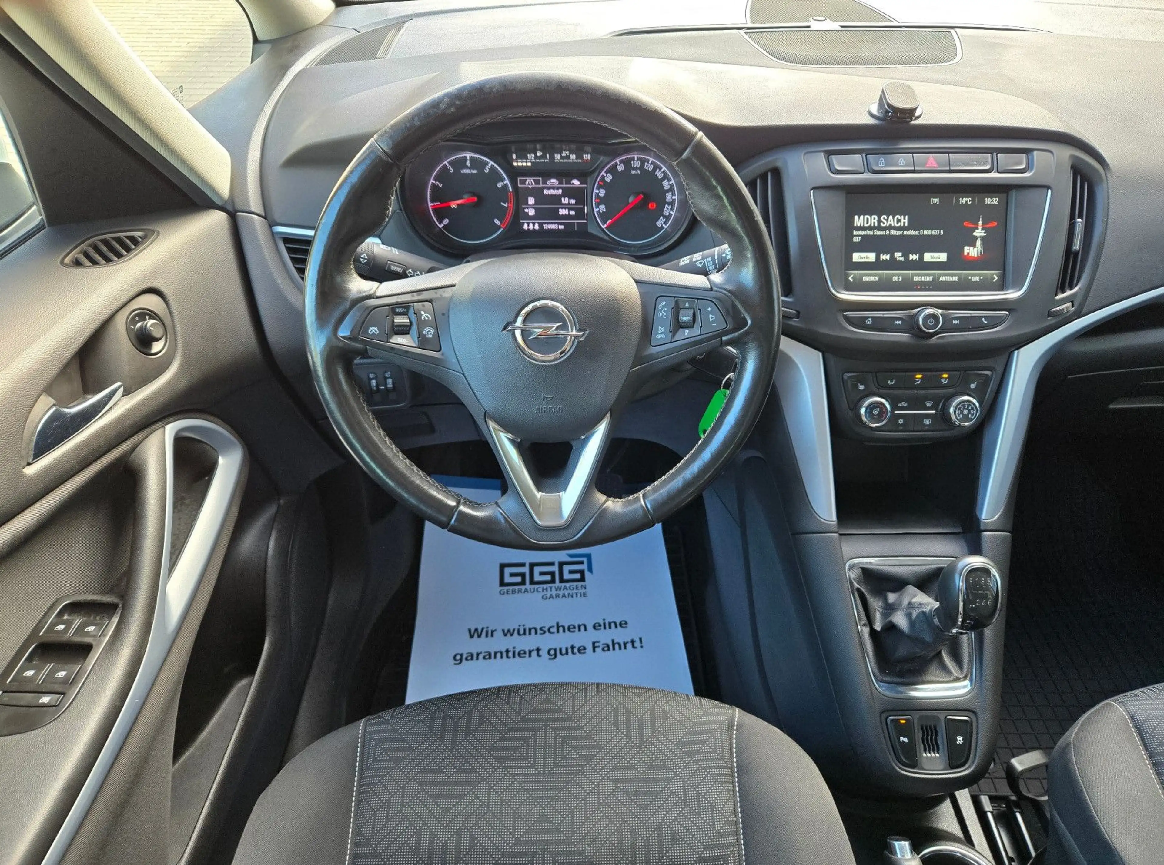 Opel Zafira C ON — photo 12