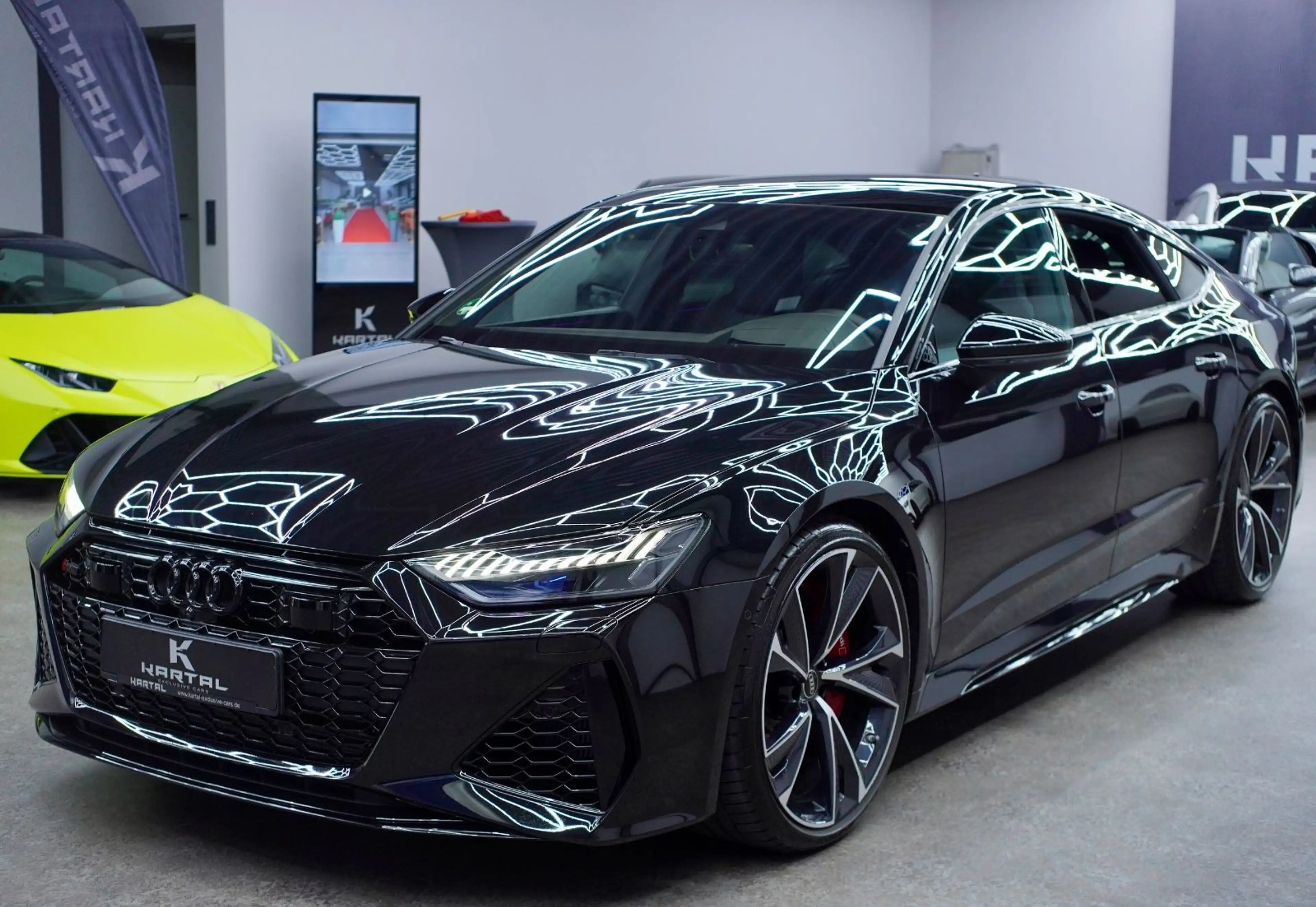 Audi RS7 *MYTHOSBLACK*CARBON*KERAMIK*PANO* — photo 4
