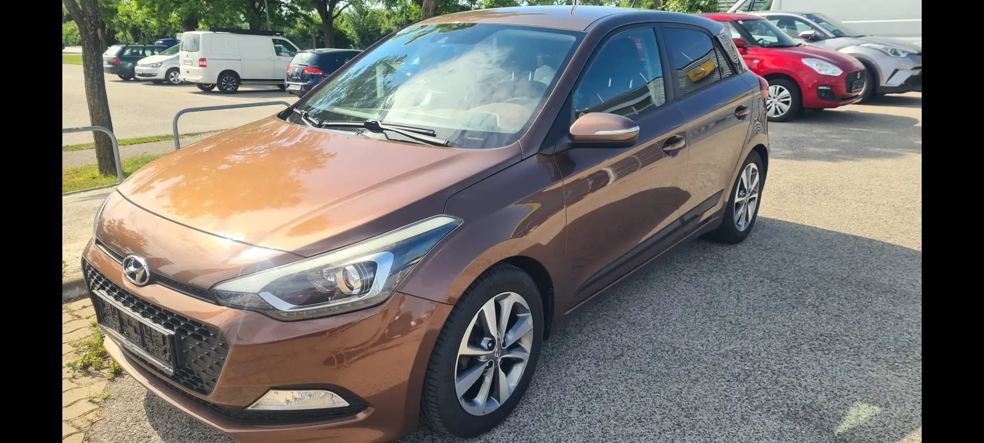 Hyundai i20 i20 1,25 Limited Plus Limited Plus Braun - 2