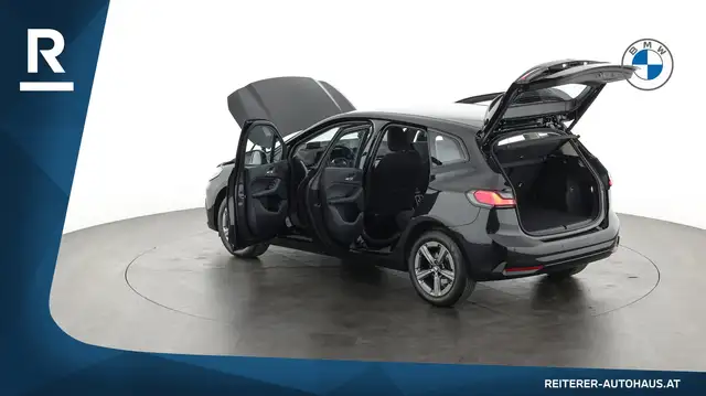 BMW 2 Series view 10
