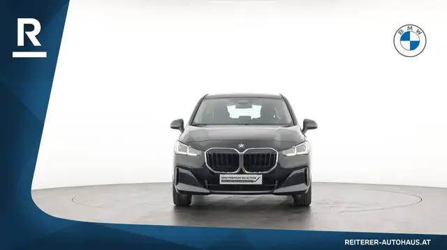 BMW 2 Series view 2
