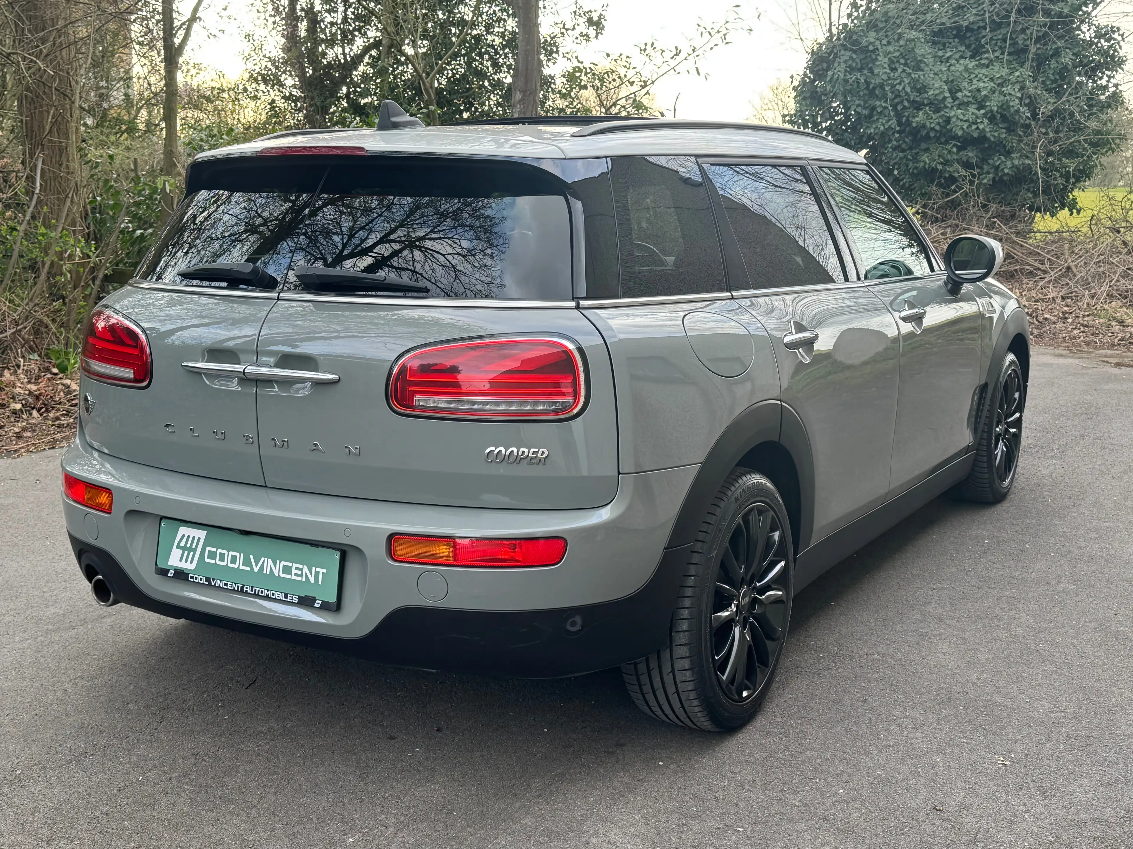 MINI Cooper Clubman // AUTOMATIQUE // Full Full Options — photo 4