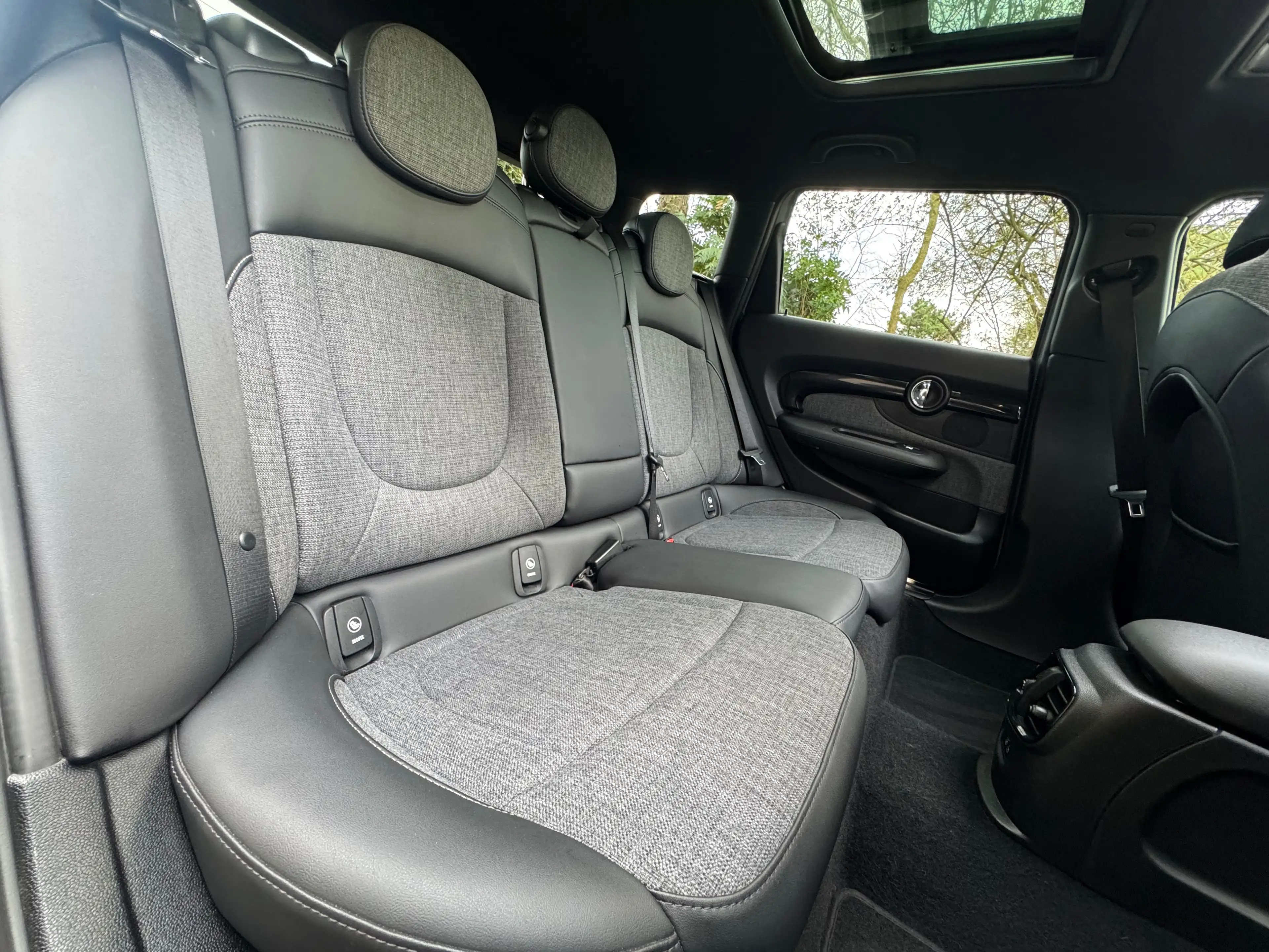 MINI Cooper Clubman // AUTOMATIQUE // Full Full Options — photo 14