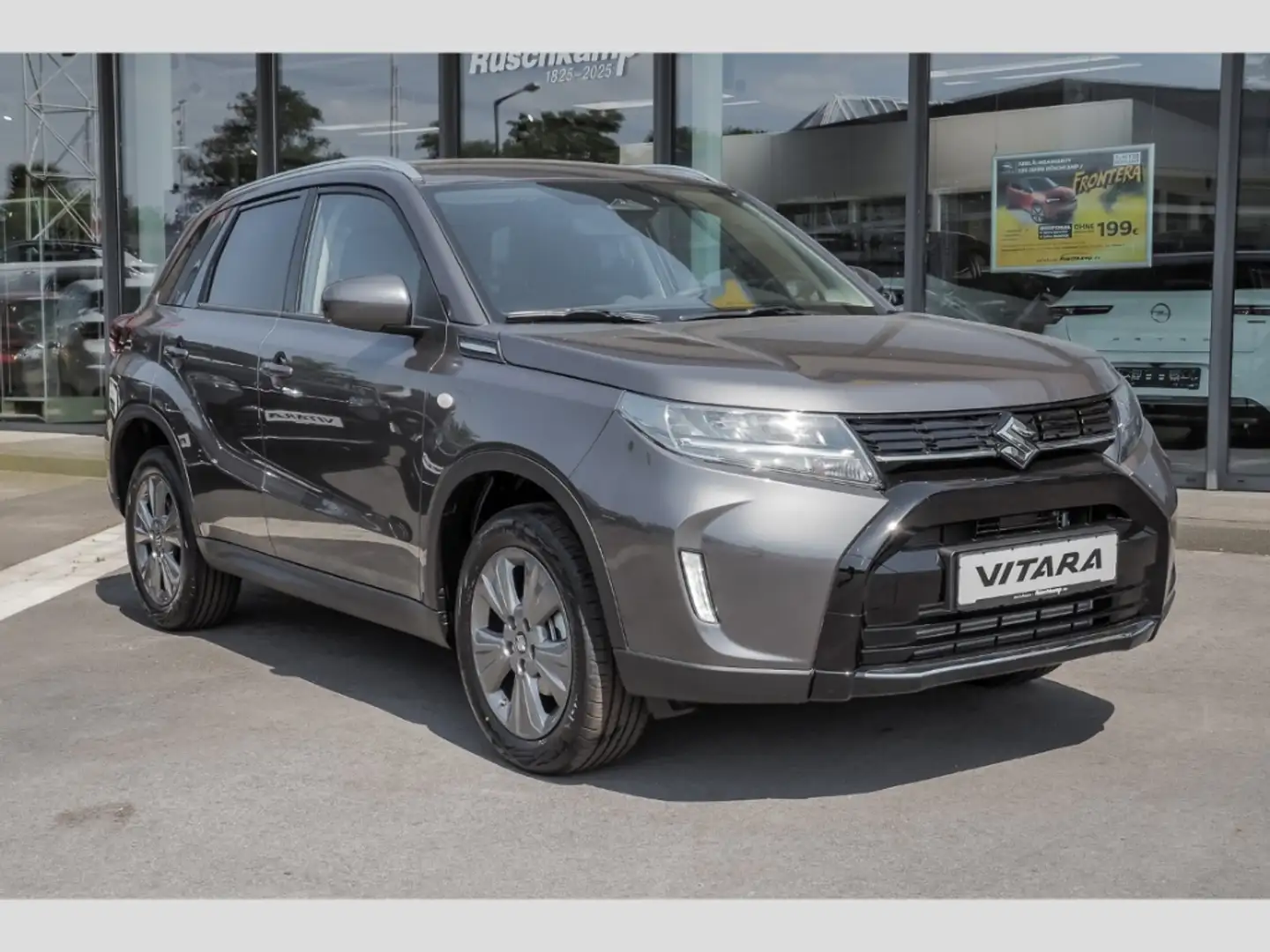 Suzuki Vitara Comfort 1.4 RückKam Voll-LED SHZ Klimaauto Grau - 2