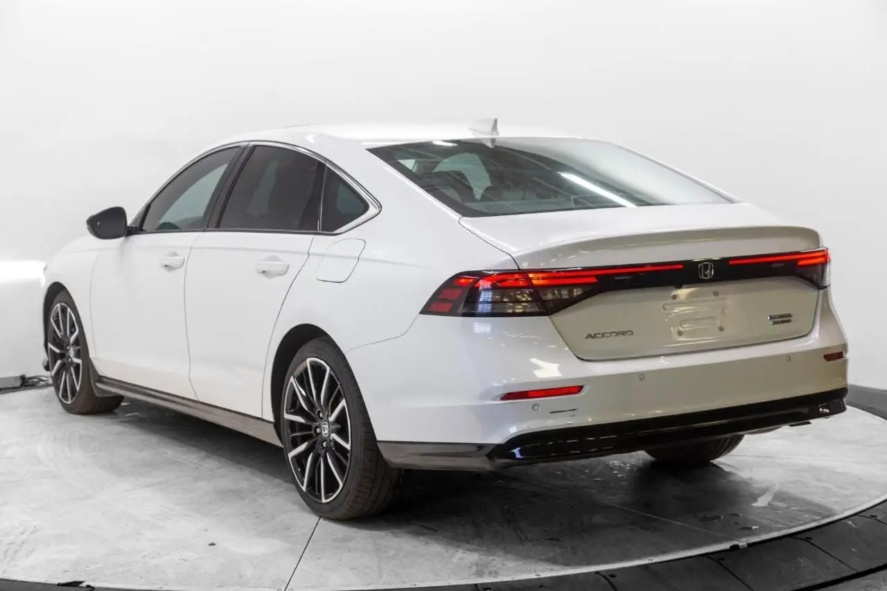Honda Accord снимка Honda Accord
