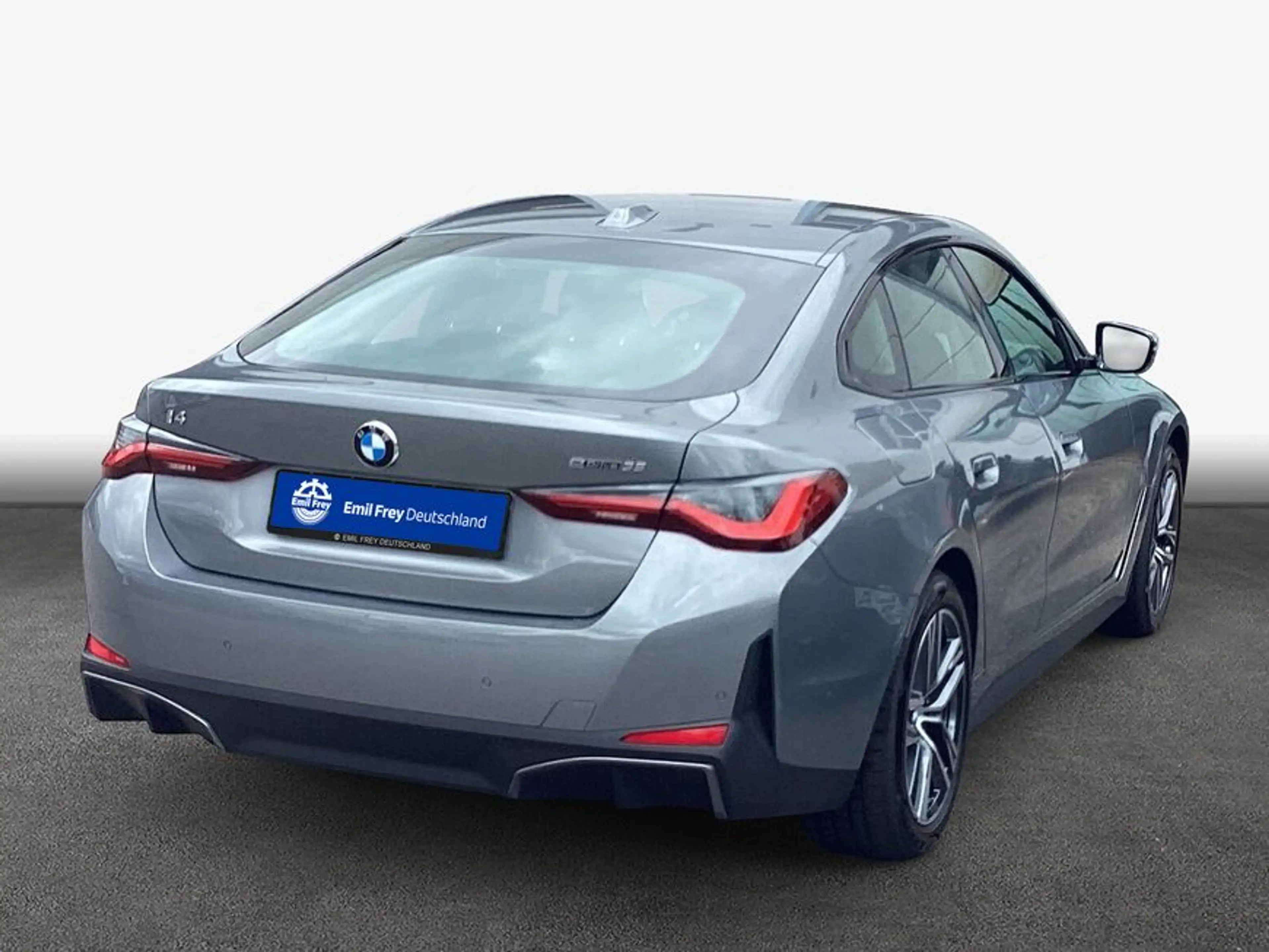 BMW i4 eDrive35 Gran Coupe 210 kW, 5-türig (Strom) — photo 2