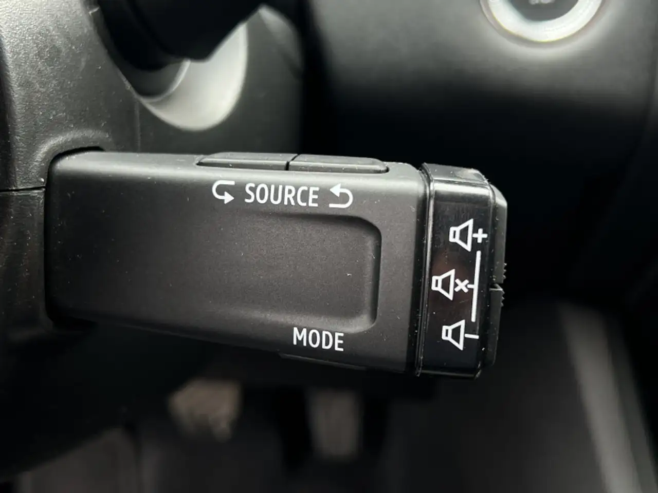 Renault Captur — photo 15