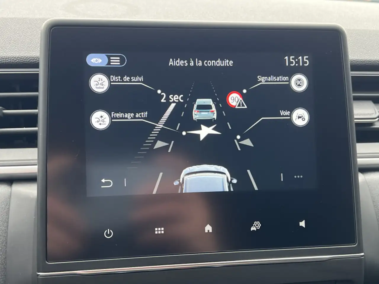 Renault Captur — photo 10