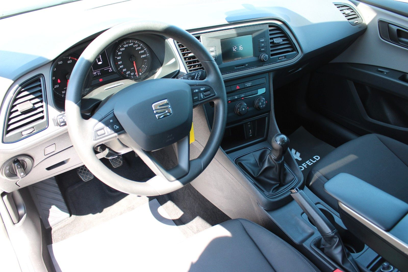 SEAT Leon 1.2 TSi Reference/SHEFT/KLIMA/PDC/AUX/RADIO — photo 10