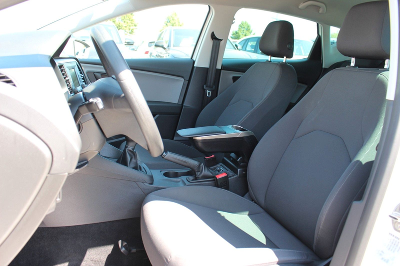 SEAT Leon 1.2 TSi Reference/SHEFT/KLIMA/PDC/AUX/RADIO — photo 11