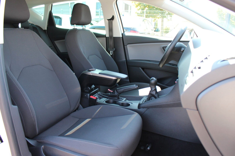 SEAT Leon 1.2 TSi Reference/SHEFT/KLIMA/PDC/AUX/RADIO — photo 13