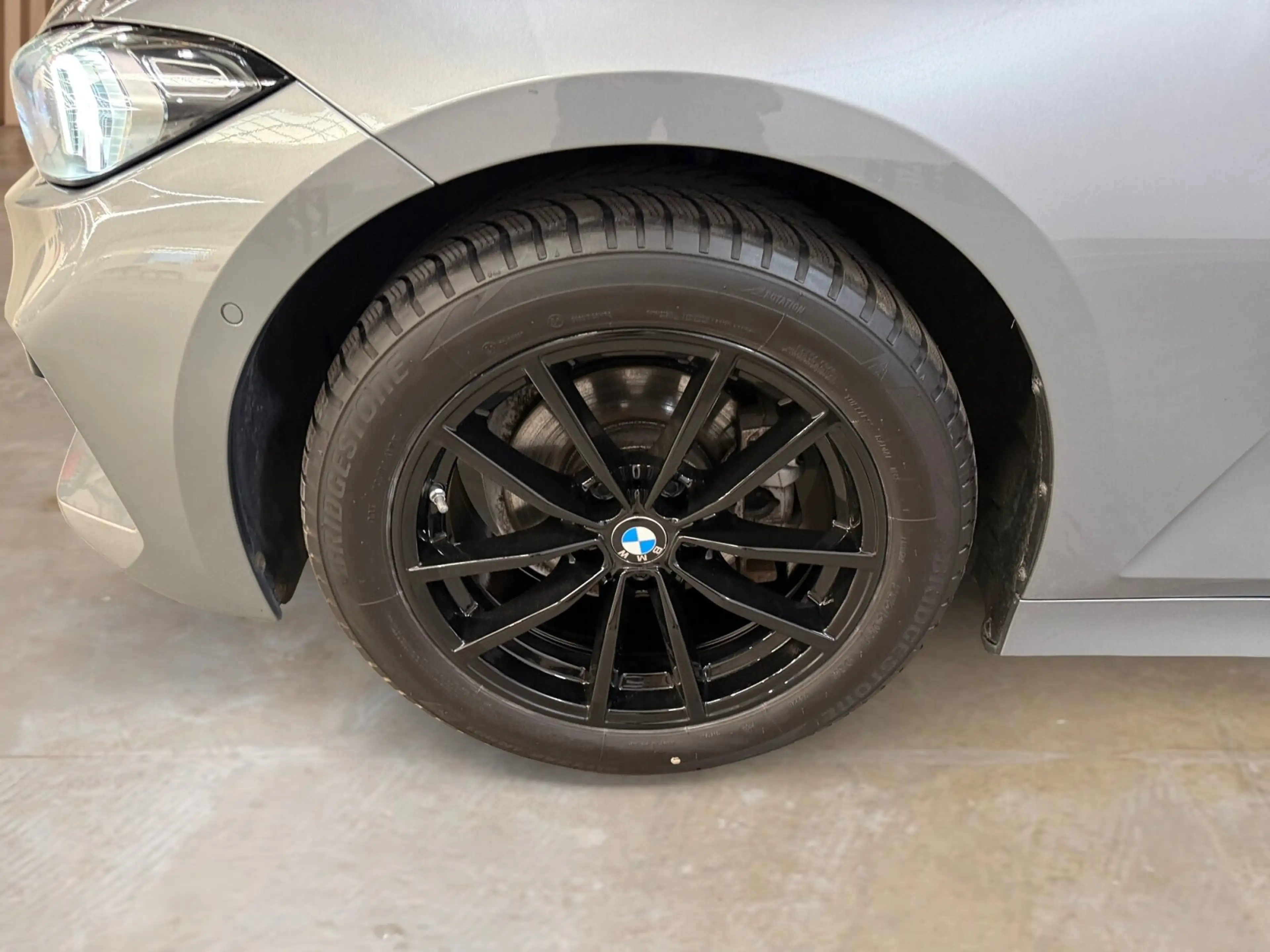 BMW 318 dA Touring ** Zetelverwarm | Navi/Carplay | Spo... — photo 12