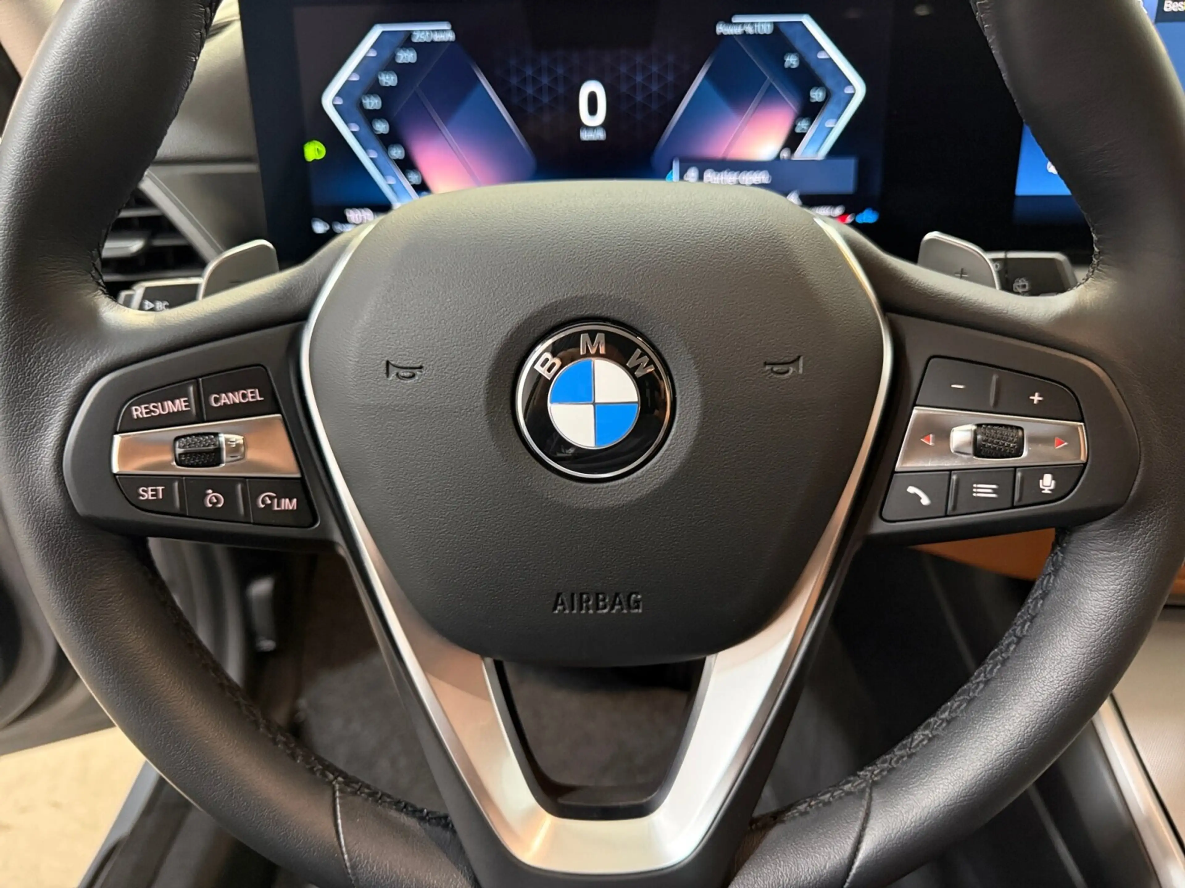BMW 318 dA Touring ** Zetelverwarm | Navi/Carplay | Spo... — photo 16