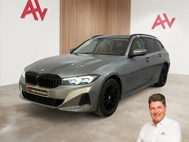 BMW 318 dA Touring ** Zetelverwarm | Navi/Carplay | Spo...