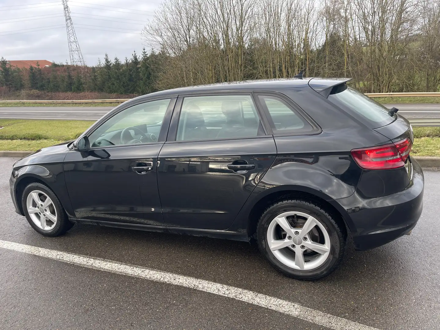 Audi A3 A3 1.6 TDI 110 Noir - 1