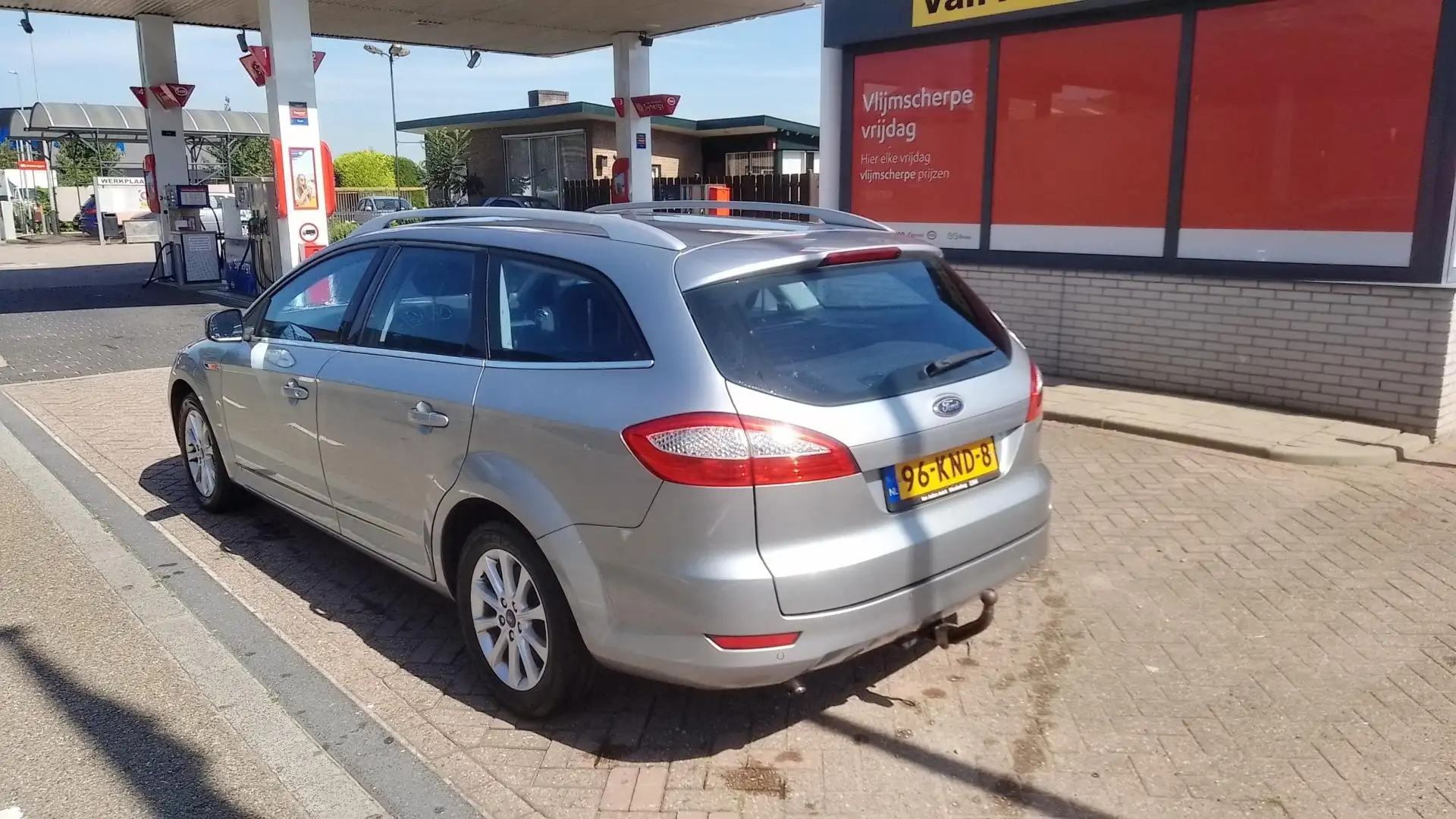 Ford Mondeo Wagon 2.0-16V Limited prijs is incl nieuwe apk, af Gris - 2