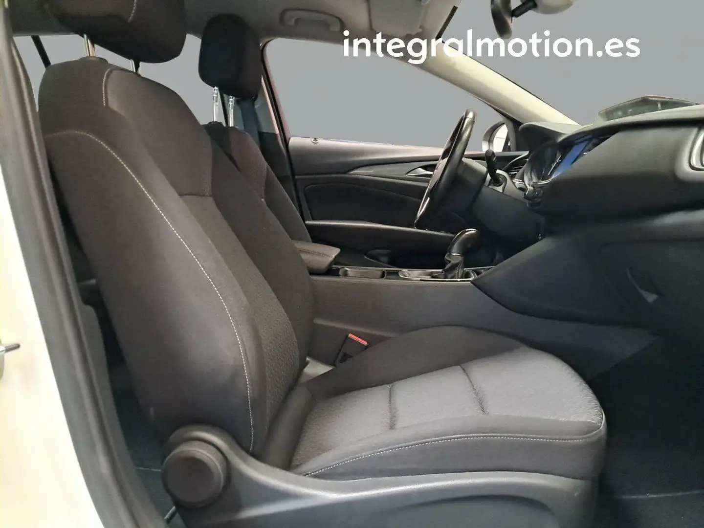 Opel Insignia ST 1.6CDTI S&S Business ecoTEC 110 Blanco - 2