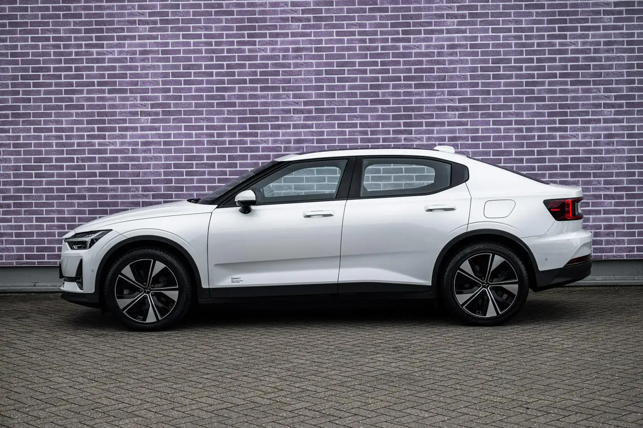 Polestar 2 2023