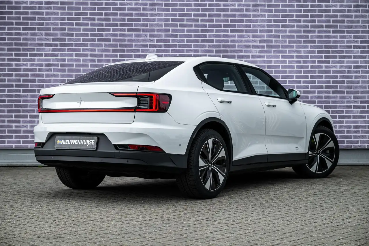 Polestar 2 2023