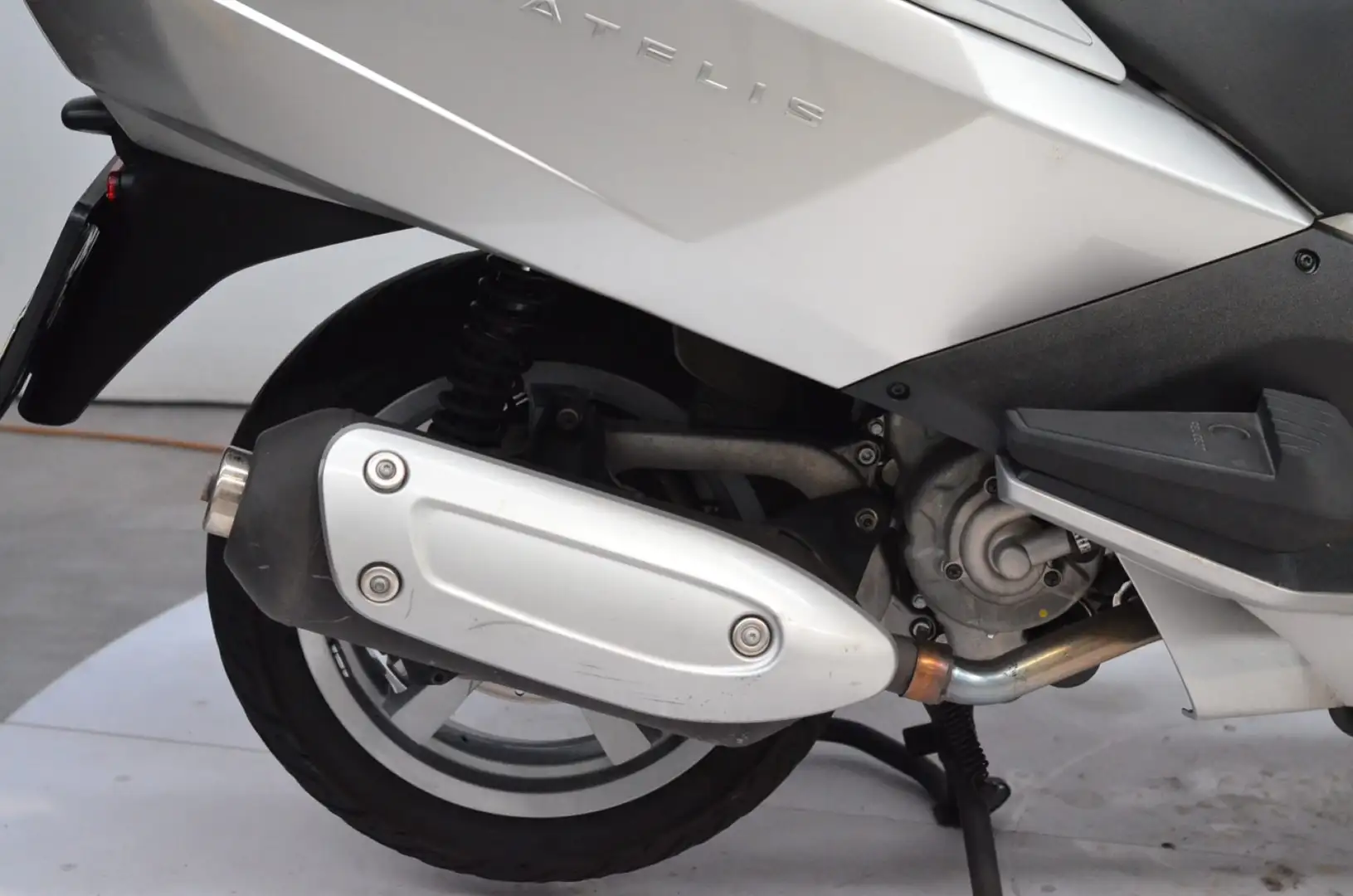 Peugeot Satelis 250 2011 - 18.000 KM Zilver - 2