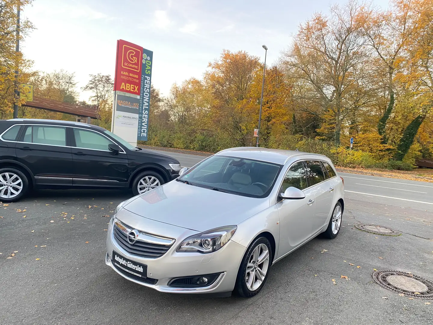 Opel Insignia Insignia ST 2.0 CDTI Sport NAVI XENON KAMERA LEDER Silber - 1