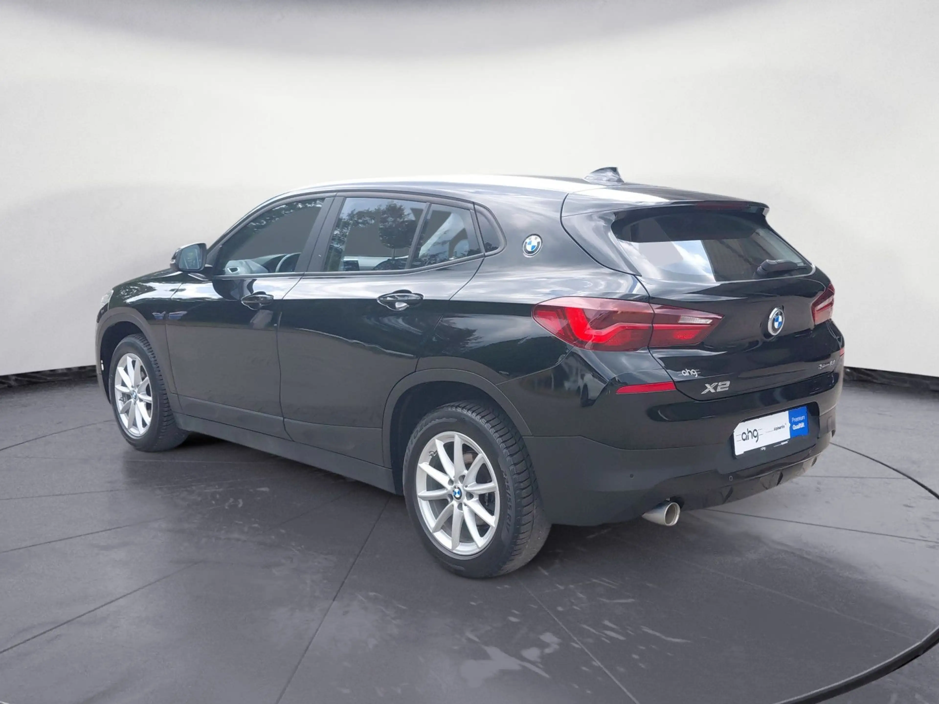 BMW X2 sDrive18i Advantage Klimaaut. PDC MF Lenkrad — photo 5