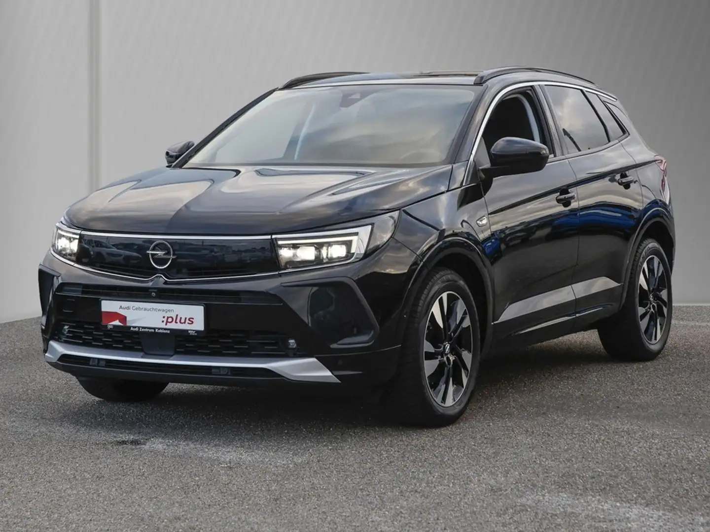 Opel Grandland 1.5 D Ultimate Navi LED 360° Noir - 2