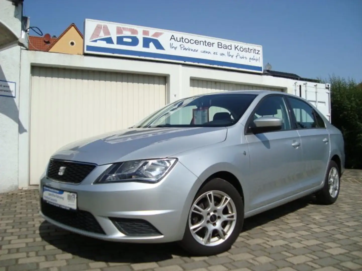 SEAT Toledo 1.2 TSI Style Salsa PDC/NUR 82TKM ! ! ! Argent - 1