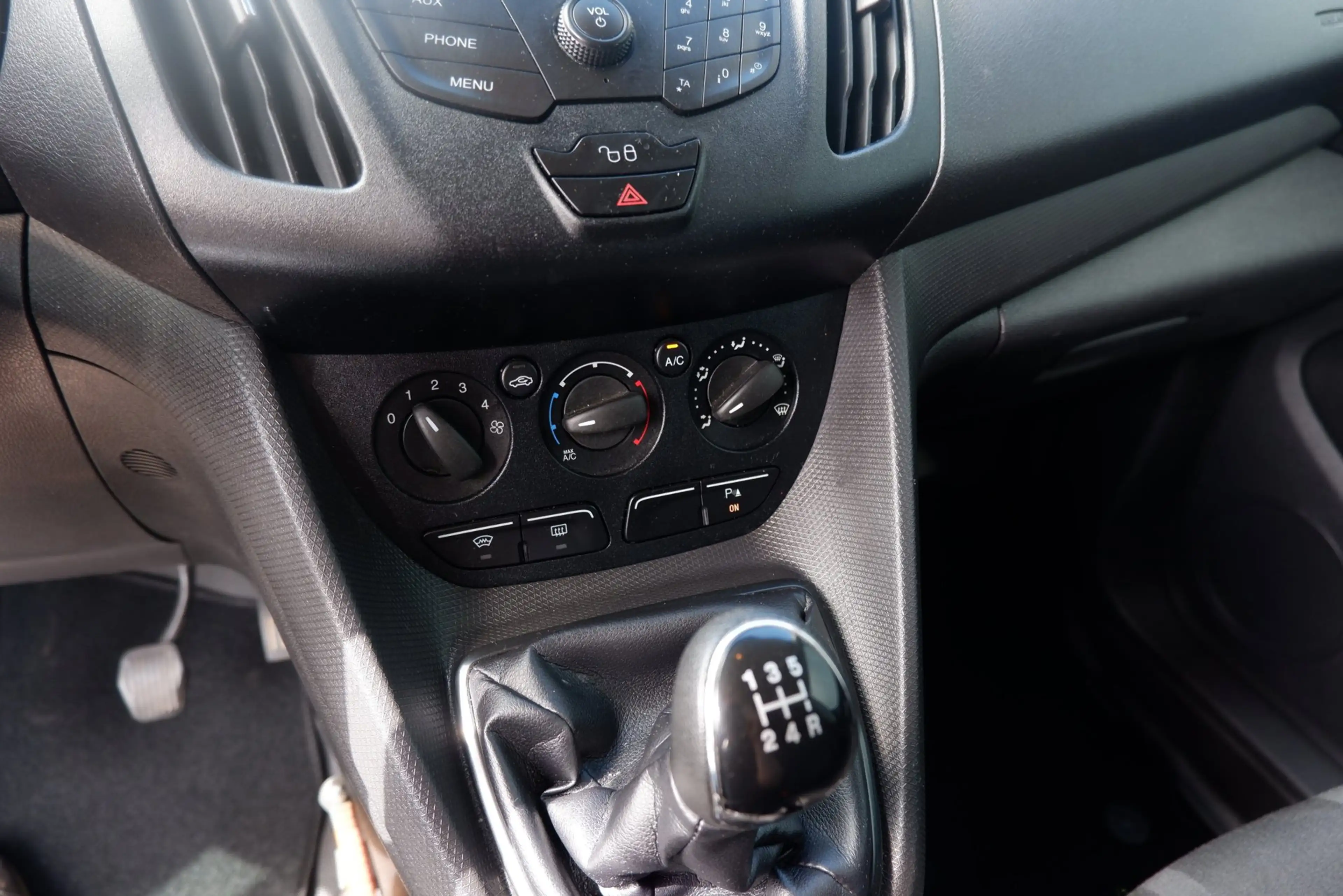 Ford Transit Connect 1.5 TDCI L1 Trend HP — photo 10