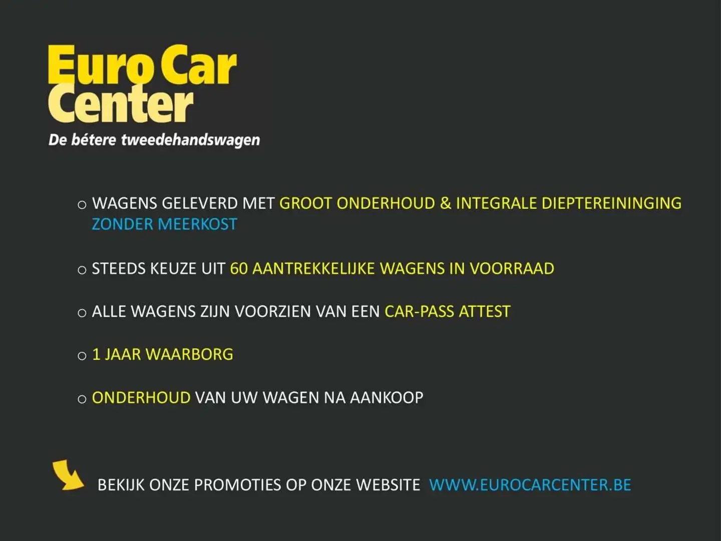 Mercedes-Benz A 180 1.6i AMG Line Bleu - 2